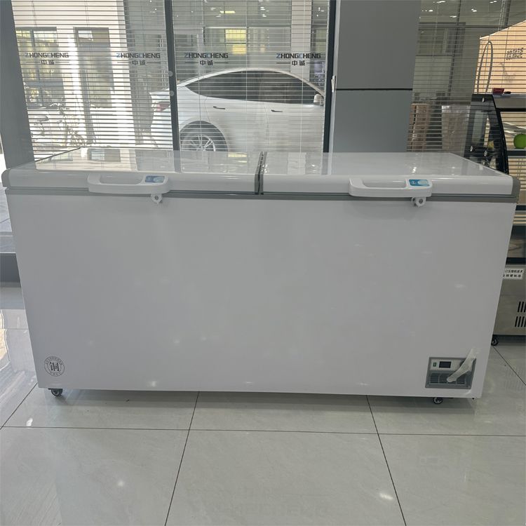 Nowy, 718-litrowy, dwudrzwiowy – Commercial Chest Freezer recenzja i cena